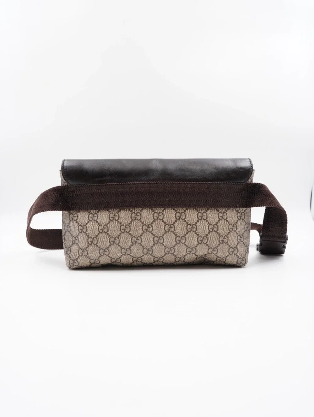 CM12 💗 Gucci Monogram Canvas Belt Bag